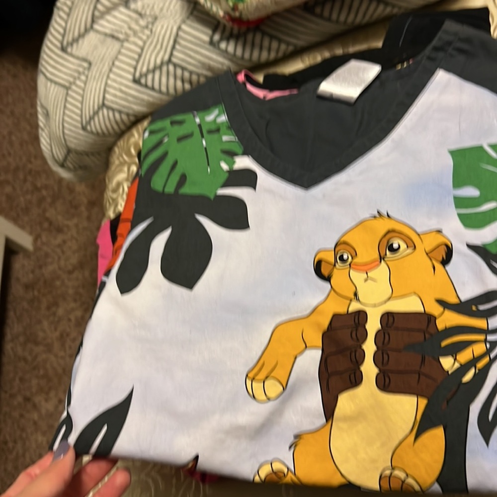 Scrub top - Picture 8 of 16
